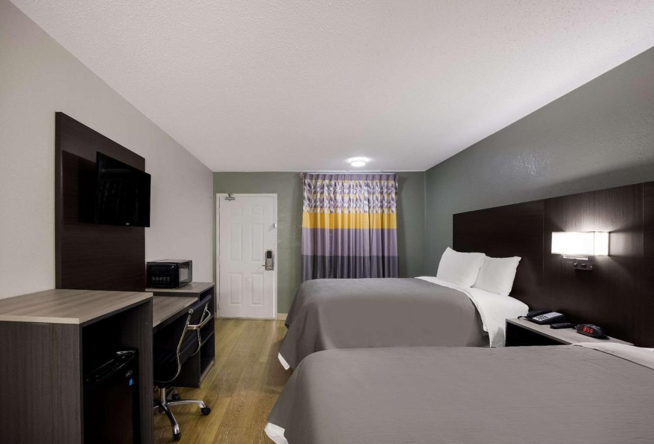 Quality Inn Tallahassee Near University Exterior foto